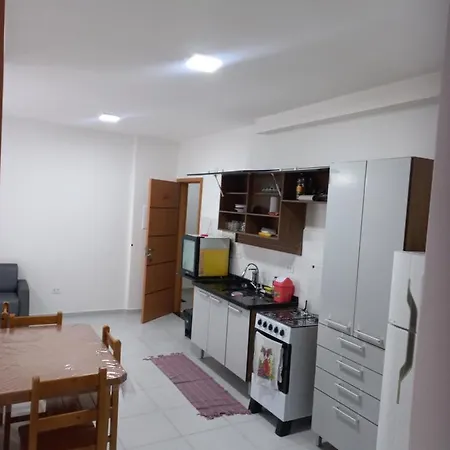 Apartamento para 6 pessoas bairro pereque mirim-2